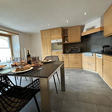 Apartment Bergfreude By Interhome Saas-Grund